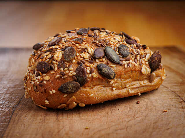 Ostfriesisches Wendebrötchen (Mehrkorn)