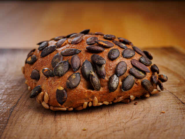 Ostfriesisches Wendebrötchen (Kürbiskerne)